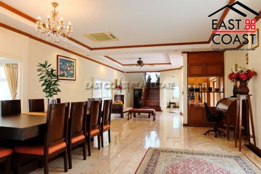 Phoenix Golf Course House for sale and for rent in South Jomtien, Pattaya. SRH11445