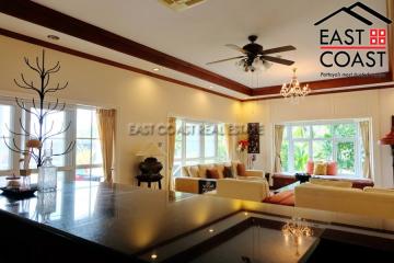 Phoenix Golf Course House for sale and for rent in South Jomtien, Pattaya. SRH11445