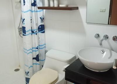 For RENT : Urbana Langsuan / 2 Bedroom / 2 Bathrooms / 85 sqm / 45000 THB [R11086]