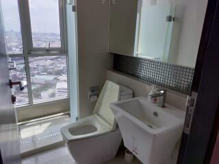 For RENT : Rhythm Sathorn / 2 Bedroom / 2 Bathrooms / 60 sqm / 45000 THB [R11219]