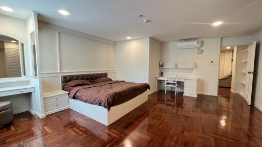 For RENT : M Towers / 1 Bedroom / 2 Bathrooms / 90 sqm / 45000 THB [R11247]