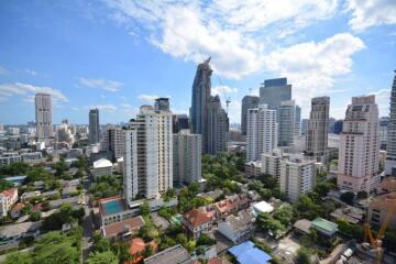 For RENT : H Sukhumvit 43 / 2 Bedroom / 2 Bathrooms / 60 sqm / 45000 THB [R11348]