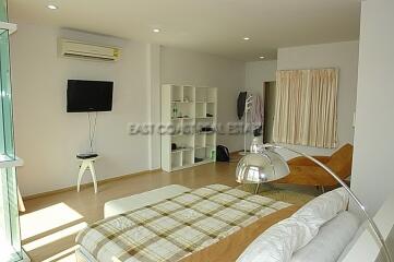 SP Townhome House for sale and for rent in Jomtien, Pattaya. SRH6092