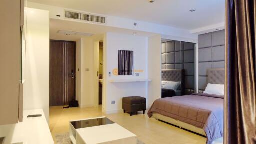 คอนโดนี้มี ห้องสตูดิโอ้  อยู่ในโครงการ คอนโดมิเนียมชื่อ Centara Avenue Residence and Suites 