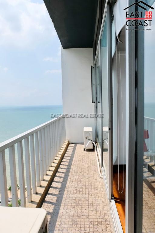 Coconut Beach Condo for rent in Jomtien, Pattaya. RC11490