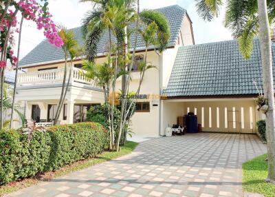 3 bedroom House in Coconut Valley East Pattaya