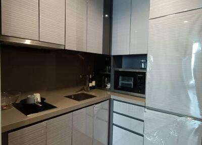 For RENT : The Diplomat Sathorn / 1 Bedroom / 1 Bathrooms / 48 sqm / 45000 THB [10745111]