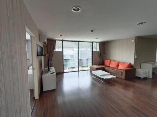 For RENT : D 65 / 3 Bedroom / 2 Bathrooms / 107 sqm / 45000 THB [10755707]