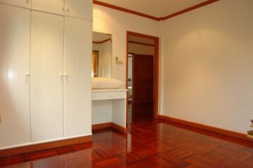 Hin wong Nivate House for sale and for rent in South Jomtien, Pattaya. SRH3191