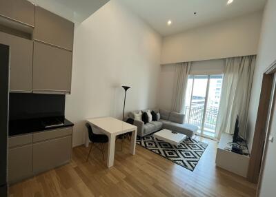 For RENT : 39 by Sansiri / 1 Bedroom / 1 Bathrooms / 70 sqm / 45000 THB [10788292]