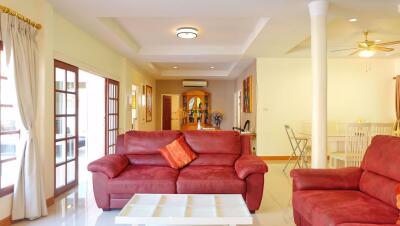 4 bedroom House in Grand Condotel Villa Jomtien