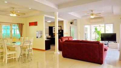 4 bedroom House in Grand Condotel Villa Jomtien