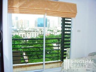 For RENT : Lumpini Suite Sukhumvit 41 / 2 Bedroom / 2 Bathrooms / 75 sqm / 46000 THB [6842072]