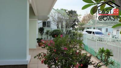 Baan Chalita 2 House for sale in East Pattaya, Pattaya. SH12362