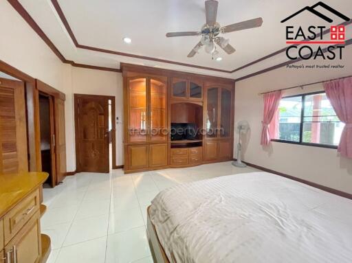 SP3 Village House for rent in East Pattaya, Pattaya. RH3001