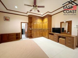 SP3 Village House for rent in East Pattaya, Pattaya. RH3001