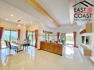 Nateekarn Park View House for rent in East Pattaya, Pattaya. RH13427