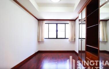 For RENT : Sethiwan Residence / 2 Bedroom / 3 Bathrooms / 206 sqm / 47000 THB [6429107]