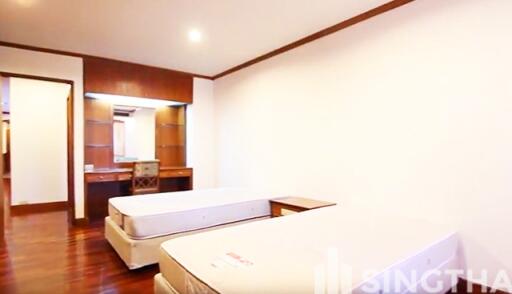 For RENT : Sethiwan Residence / 2 Bedroom / 3 Bathrooms / 206 sqm / 47000 THB [6429107]