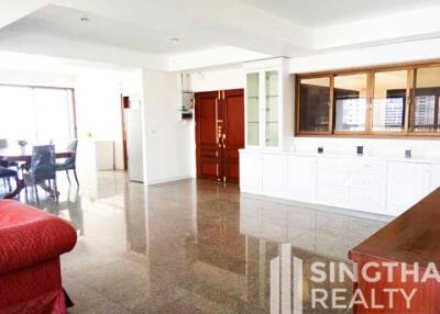 For RENT : The Waterford Condominium / 3 Bedroom / 2 Bathrooms / 194 sqm / 47000 THB [6563009]