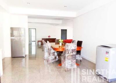 For RENT : The Waterford Condominium / 3 Bedroom / 2 Bathrooms / 194 sqm / 47000 THB [6563009]