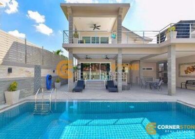 5 bedroom House in  Pattaya