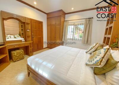 Supanuch Village House for sale and for rent in East Pattaya, Pattaya. SRH13802