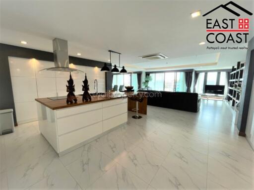 Tropicana  Condo for sale in Pratumnak Hill, Pattaya. SC13783