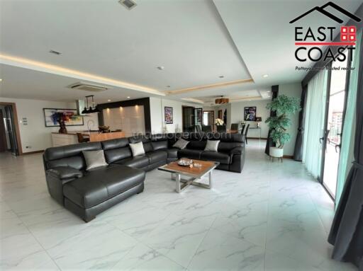 Tropicana  Condo for sale in Pratumnak Hill, Pattaya. SC13783