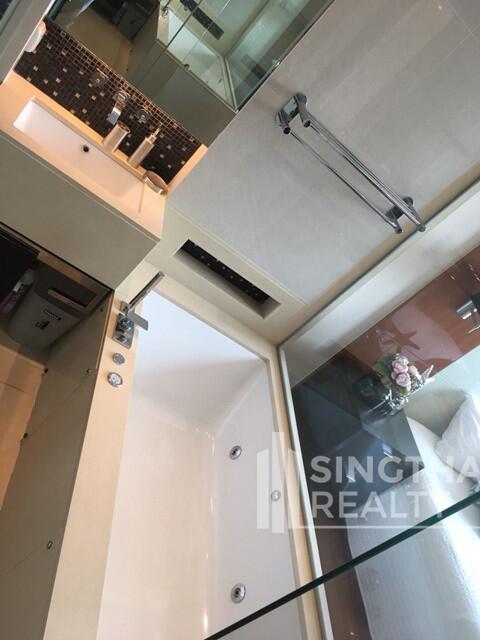 For RENT : The Address Sukhumvit 28 / 1 Bedroom / 1 Bathrooms / 46 sqm / 48000 THB [4892480]