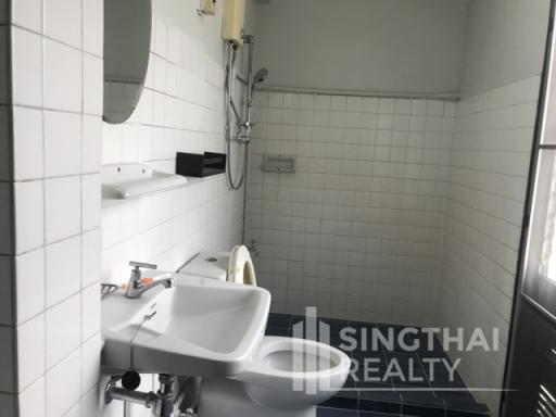 For RENT : House Phrakanong / 2 Bedroom / 2 Bathrooms / 201 sqm / 48000 THB [4983956]