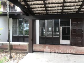 For RENT : House Phrakanong / 2 Bedroom / 2 Bathrooms / 201 sqm / 48000 THB [4983956]