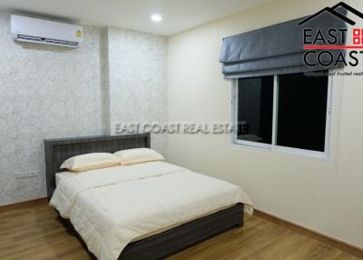 SP5 Village House for rent in East Pattaya, Pattaya. RH12834