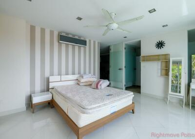 3 Bed Condo For Sale In Wongamat - Laguna Heights