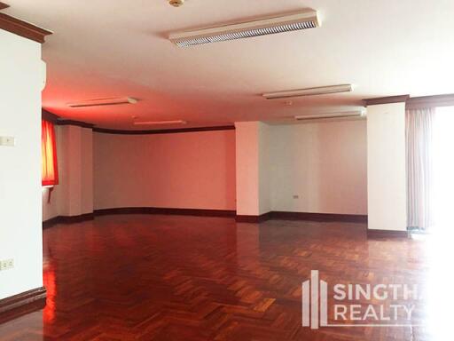 For RENT : Office Thonglor / 2 Bedroom / 2 Bathrooms / 121 sqm / 48000 THB [7398453]