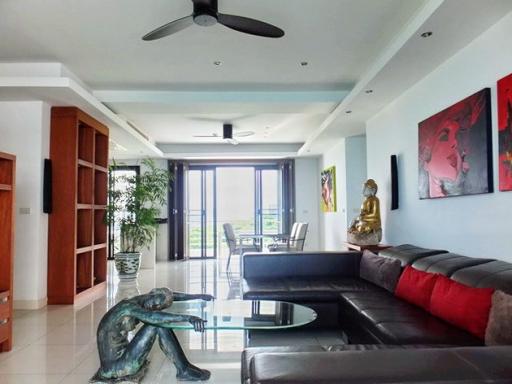 Condominium for Sale Pratumnak Hill