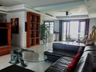 Condominium for Sale Pratumnak Hill