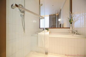 2 Bed Condo For Sale In Jomtien - Arom Jomtien