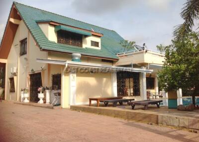 House in Soi Chaiyapruk 2 House for rent in East Pattaya, Pattaya. RH7473