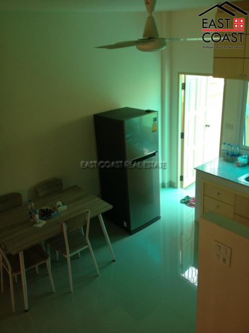 Attaporn TownHome House for rent in East Pattaya, Pattaya. RH9309