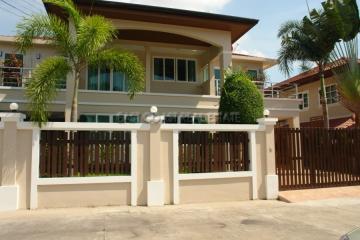 European Home Place House for sale and for rent in East Pattaya, Pattaya. SRH1932