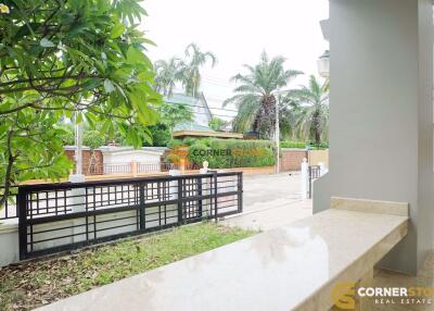 4 bedroom House in Central Park 4 East Pattaya