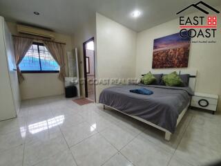 Corrib Village House for rent in Pratumnak Hill, Pattaya. RH12258