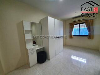 Corrib Village House for rent in Pratumnak Hill, Pattaya. RH12258