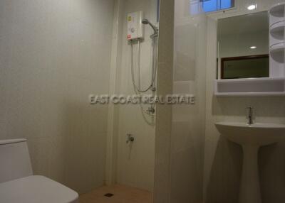 Kamolsuk House for rent in Pattaya City, Pattaya. RH6536