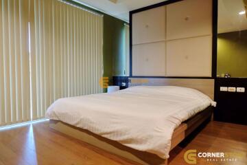 คอนโดนี้ มีห้องนอน 2 ห้องนอน  อยู่ในโครงการ คอนโดมิเนียมชื่อ Regent Pratumnak 