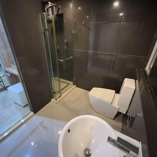 For RENT : Rhythm Sukhumvit / 2 Bedroom / 2 Bathrooms / 66 sqm / 48000 THB [R11060]