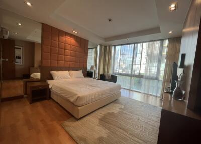 For RENT : The Rajdamri / 1 Bedroom / 1 Bathrooms / 67 sqm / 48000 THB [10641041]