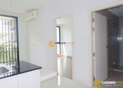 1 bedroom Condo in Infiniti Condo East Pattaya