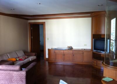 For RENT : Lake Avenue / 2 Bedroom / 2 Bathrooms / 121 sqm / 48000 THB [10750443]